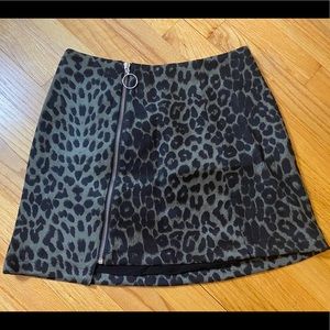 Green Leopard Skirt with zipper